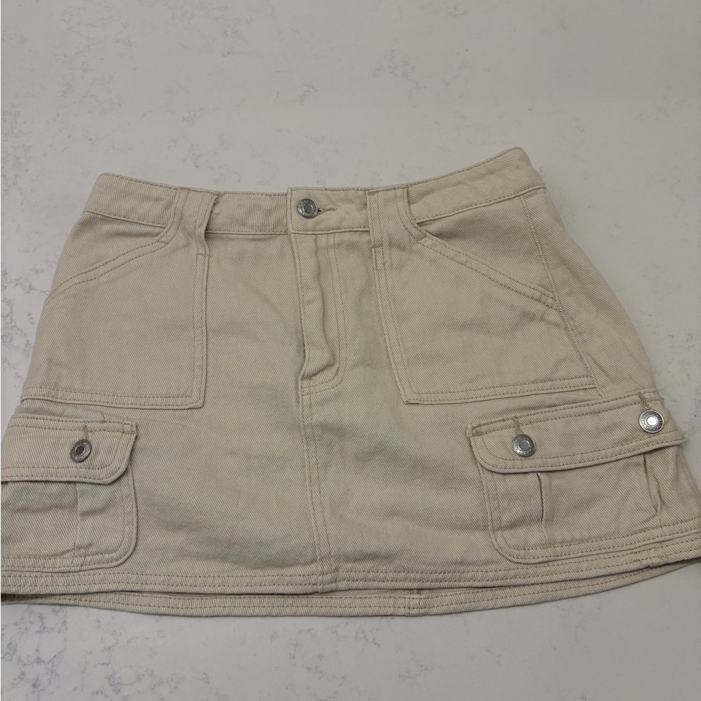 Stylish Cream Women's Skirt